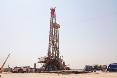 伊拉克石油部门在巴士拉省的油田内完成了44口油井的钻探工作