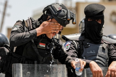 伊拉克人抗议水电短缺